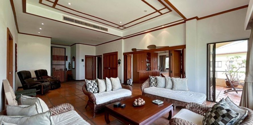 Кондоминиум с 4 спальнями в Пран Бури, Таиланд № 104513