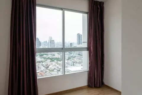 Condo in Sathon, Bangkok, Thailand, 2 bedrooms  № 123831 - photo 25