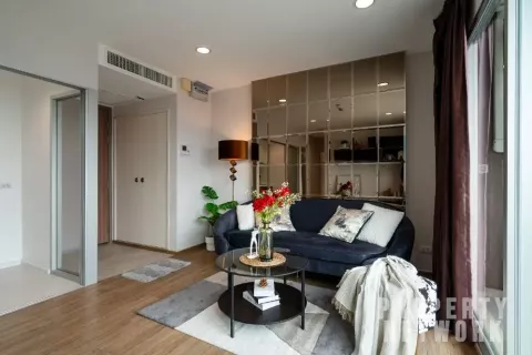 Condo in Sathon, Bangkok, Thailand, 2 bedrooms  № 123831 - photo 19