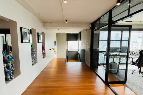 Кондоминиум с 3 спальнями в Ваттхане, Бангкок, Таиланд № 123848 - фото 3