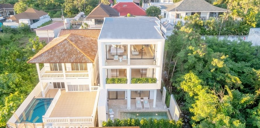 Вилла в Раваи, Таиланд с 3 спальнями  № 124330