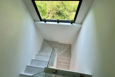 Villa in Phuket, Thailand 2 bedrooms № 85801 - photo 6