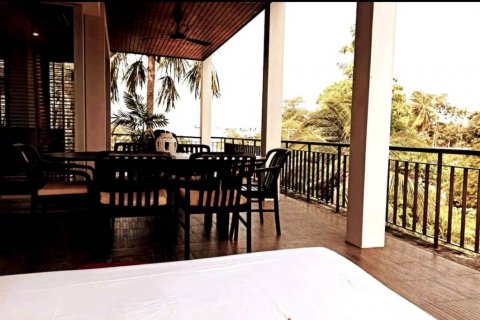 Дуплекс в Кароне, Таиланд с 2 спальнями  № 85800 - фото 3