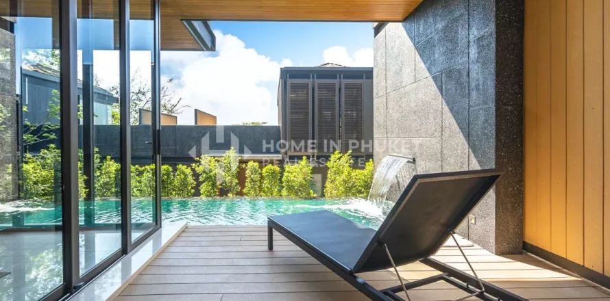 Condo in Phuket, Thailand, 1 bedroom  № 131038