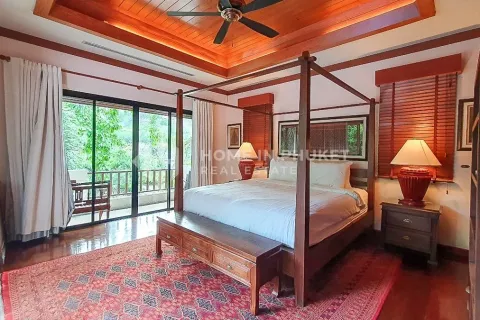 Maison sur Nai Harn Beach, Thaïlande 4 chambres № 131035 - photo 21