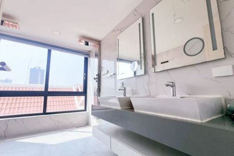 Дом в Паттайе, Таиланд с 3 спальнями № 123203 - фото 9