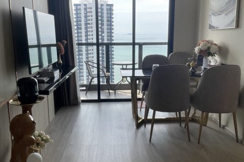Condo in Pattaya, Thailand, 2 bedrooms  № 123200 - photo 3