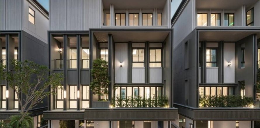 House in Bangkok, Thailand 3 bedrooms № 86012