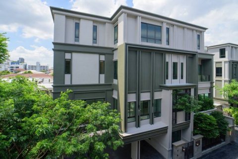 Maison à Bangkok, Thaïlande 4 chambres № 86010 - photo 2