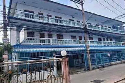 Commercial property in Pattaya, Thailand 380 sq.m. № 86009 - photo 1