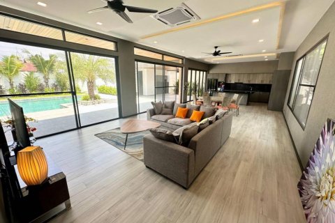 Вилла в Раваи, Таиланд с 4 спальнями  № 133016 - фото 8