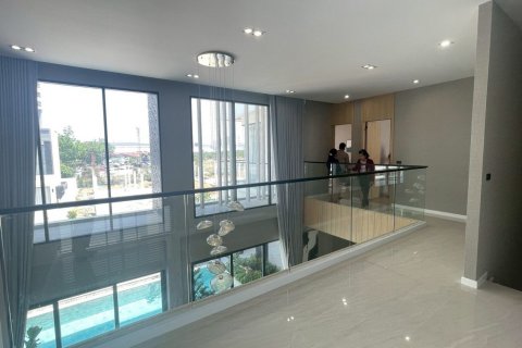 House in Pattaya, Thailand 4 bedrooms № 125059 - photo 30