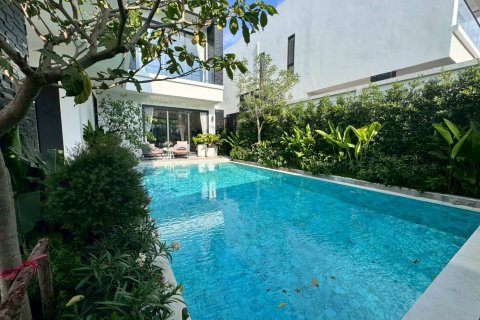 House in Pattaya, Thailand 4 bedrooms № 125059 - photo 3