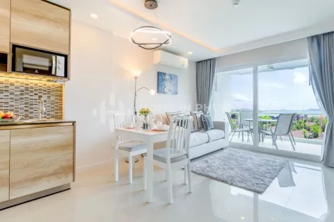 Condo in Rawai, Thailand, 1 bedroom  № 131887 - photo 1