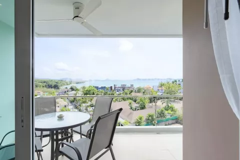 Condo in Rawai, Thailand, 1 bedroom  № 131887 - photo 7