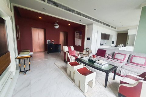 Condo in Watthana, Bangkok, Thailand, 2 bedrooms  № 132277 - photo 11