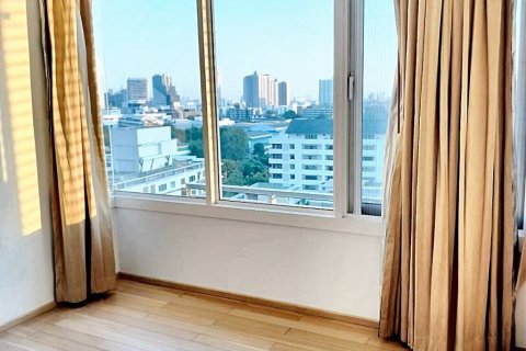 Кондоминиум с 3 спальнями в Пхракханонге, Бангкок, Таиланд № 85975 - фото 3