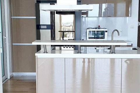 Кондоминиум с 3 спальнями в Пхракханонге, Бангкок, Таиланд № 85975 - фото 10