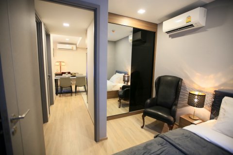 Кондоминиум с 2 спальнями в Бангкоке, Таиланд № 143729 - фото 13