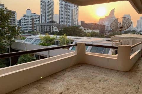 Кондоминиум с 3 спальнями в Бангкоке, Таиланд № 143733 - фото 6