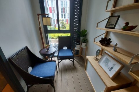 Condo in Bangkok, Thailand, 2 bedrooms  № 143730 - photo 15