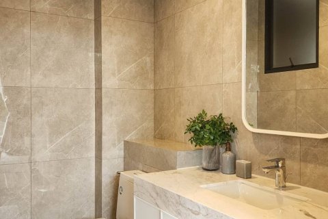 Townhouse in Bangkok, Thailand 4 bedrooms № 104188 - photo 8