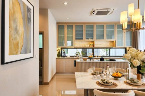 Townhouse in Bangkok, Thailand 5 bedrooms № 104187 - photo 9