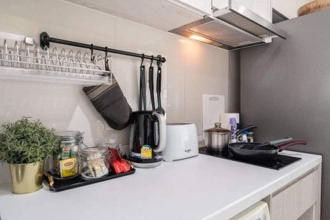 Condo à Khlong Toei, Bangkok, Thaïlande, 2 chambres  № 124003 - photo 11