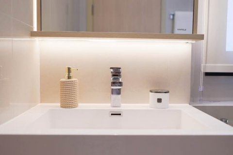 Кондоминиум с 1 спальней в Ваттхане, Бангкок, Таиланд № 124004 - фото 12