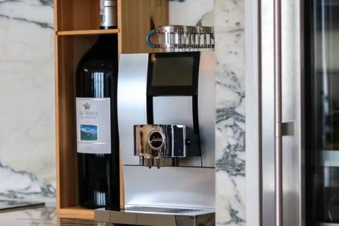 Condo in Bang Rak, Bangkok, Thailand, 4 bedrooms № 124005 - photo 20