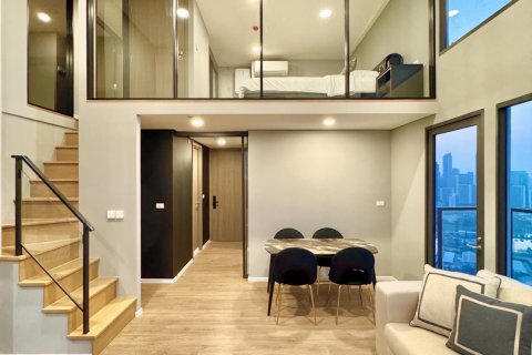 Condo in Bang Rak, Bangkok, Thailand, 4 bedrooms № 124005 - photo 3