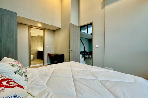 Condo in Bang Rak, Bangkok, Thailand, 4 bedrooms № 124005 - photo 9