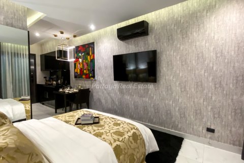 Studio in the Condo in Bang Lamung, Thailand  № 126560 - photo 9