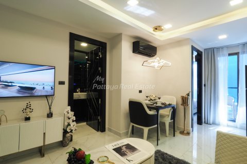 Condo in Bang Lamung, Thailand, 1 bedroom  № 126559 - photo 10