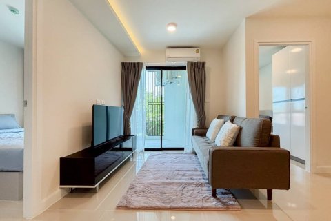 Condo in Hua Hin, Thailand, 2 bedrooms  № 133078 - photo 2