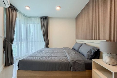 Condo in Hua Hin, Thailand, 2 bedrooms  № 133078 - photo 5