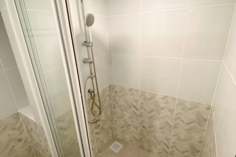 Condo in Hua Hin, Thailand, 2 bedrooms  № 133079 - photo 9