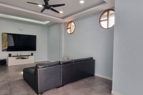 Maison à Bang Lamung, Thaïlande 3 chambres № 104701 - photo 6