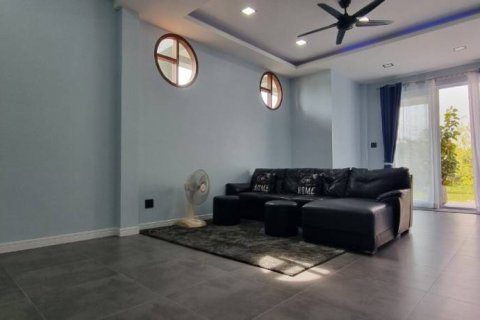 Maison à Bang Lamung, Thaïlande 3 chambres № 104701 - photo 4