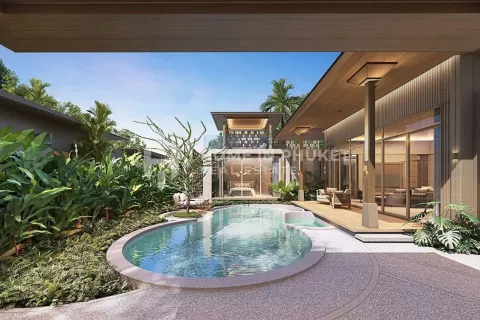 House in Phuket, Thailand 3 bedrooms № 131546 - photo 1