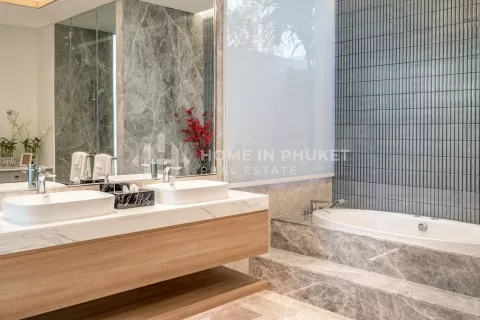 House in Phuket, Thailand 3 bedrooms № 131543 - photo 15