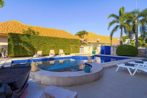 Maison à Hua Hin, Thaïlande 6 chambres № 125502 - photo 13