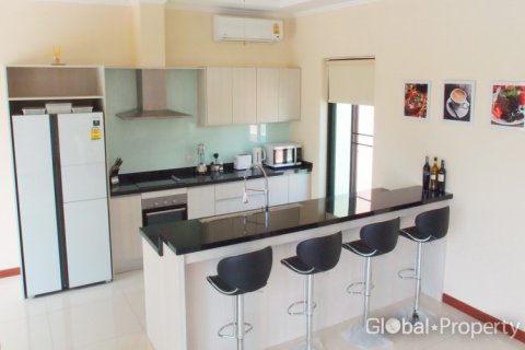 House in Pattaya, Thailand 4 bedrooms № 100723 - photo 7