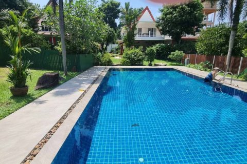 Villa in Rawai, Thailand 3 bedrooms № 132608 - photo 10