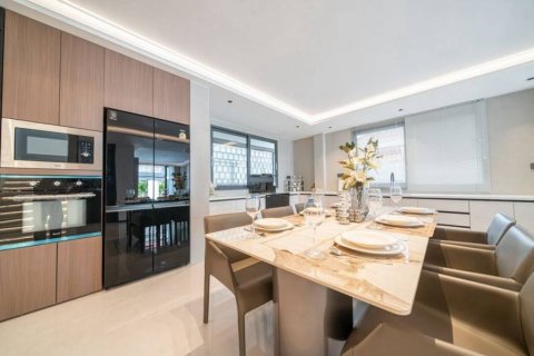 Дом в Паттайе, Таиланд с 6 спальнями  № 132610 - фото 6