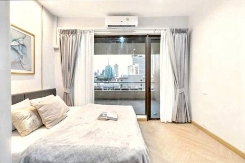 Кондоминиум с 2 спальнями в Кхлонг Сане, Бангкок, Таиланд № 104892 - фото 6