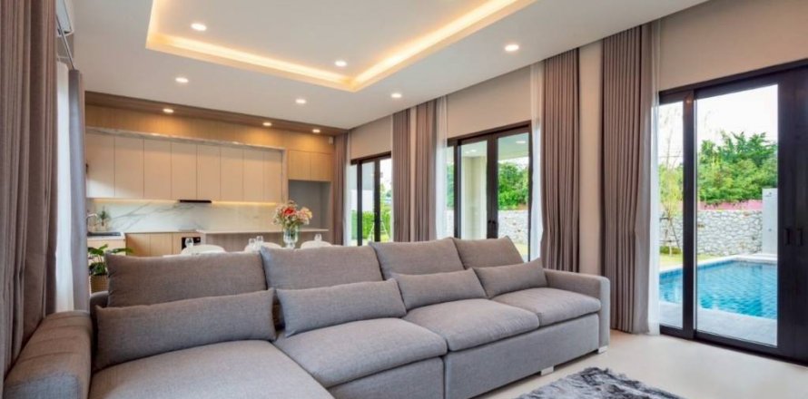 Villa in Pattaya, Thailand 3 bedrooms № 132787