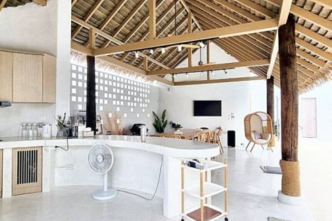 Villa in Sattahip, Thailand 7 bedrooms № 85878 - photo 3