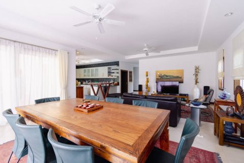 Villa in Hua Hin, Thailand 5 bedrooms № 119700 - photo 7