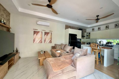Villa in Surat Thani, Thailand 3 bedrooms № 119696 - photo 10